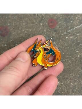 Official 2014 Pokemon Mega Charizard Y Enamel Pin - Rare Flashfire Era TCG